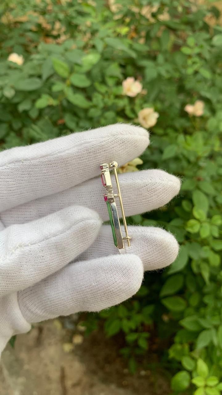 The Regal Blade Brooch