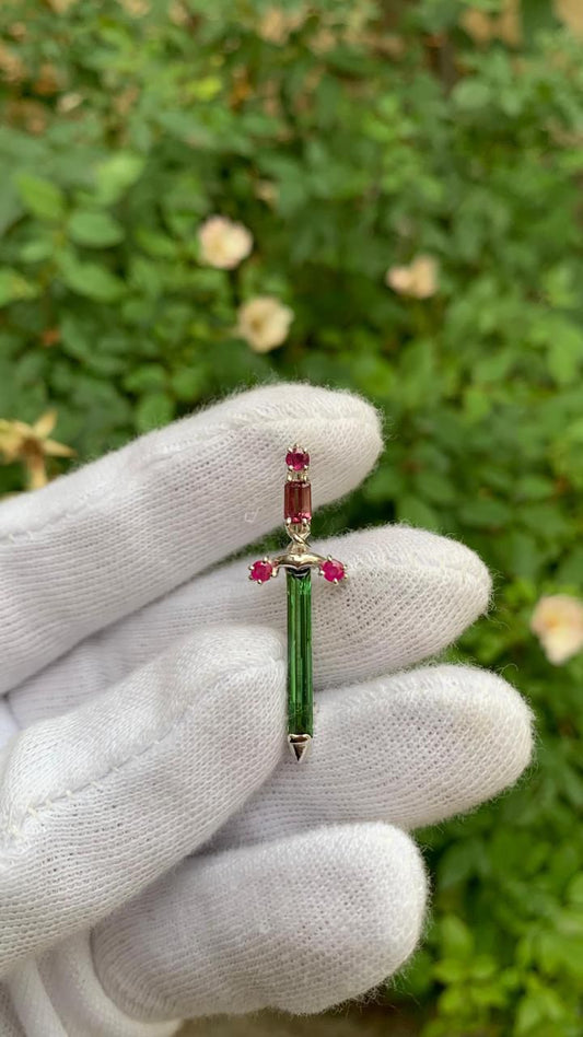 The Regal Blade Brooch